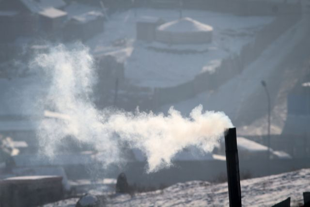 Яндан зуухыг тогтмол хөөлөх, зуухны ам тагийг сайтар хаах, гал түлэхдээ сойлтоо хаахгүй байхыг зөвлөж байна